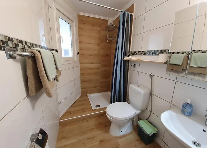 Zajazd Kenny & Henry 3*